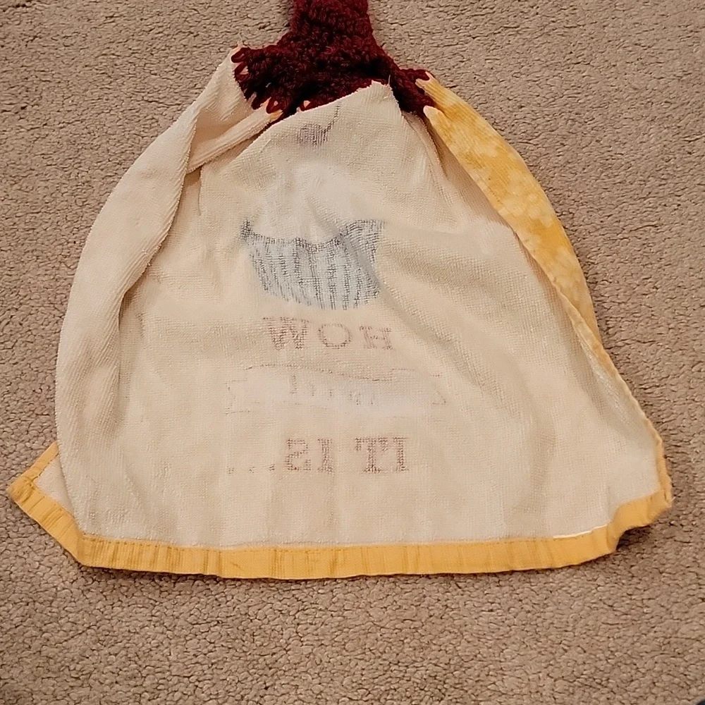 Handmade Hanging Towel - Cupcake